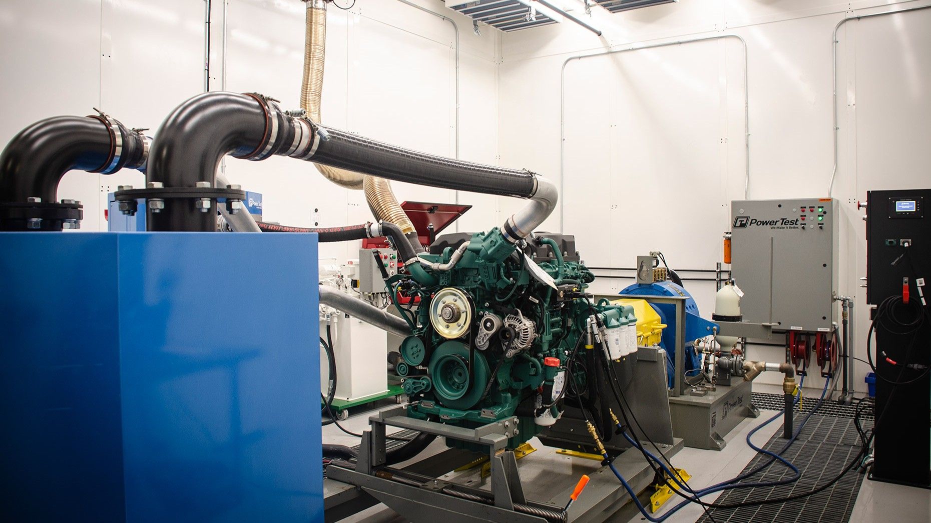 Diesel Engine Asaembly Line New assembly line launched in the US | Volvo Penta US