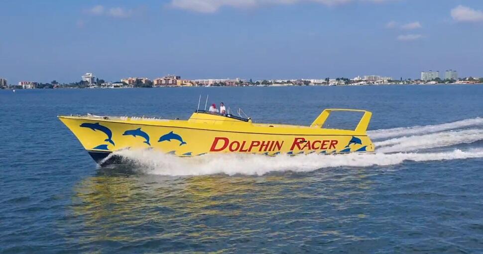 Dolphin Racer tour boat in Clearwater, Florida