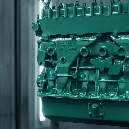 Remanufactured marine engines | Volvo Penta US
